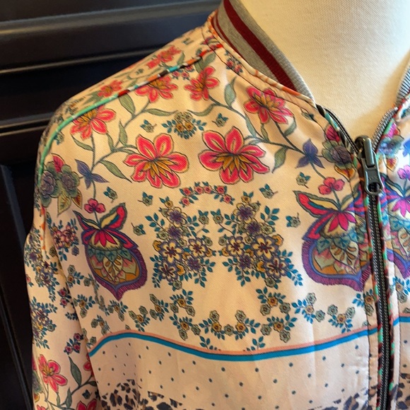 Johnny Was Silk Reversible Bomber Jacket - Picture 3 of 11